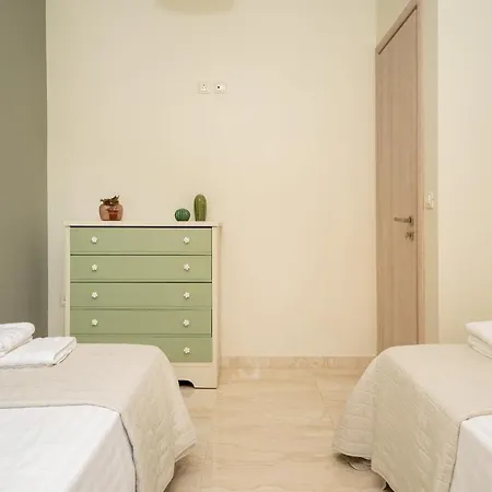 بيت للعطل Lourdas Bay View *