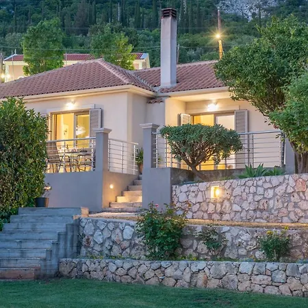 Lourdas Bay View Vakantiehuis