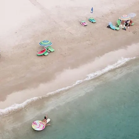 بيت للعطل Lourdas Bay View