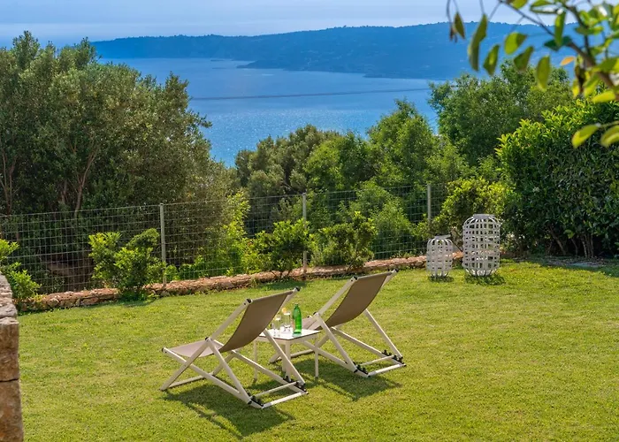 Lourdas Bay View