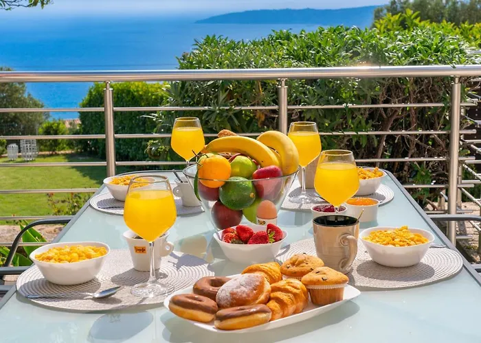 Lourdas Bay View * Simotata