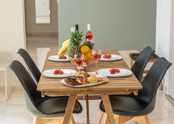 Lourdas Bay View Дом отдыха