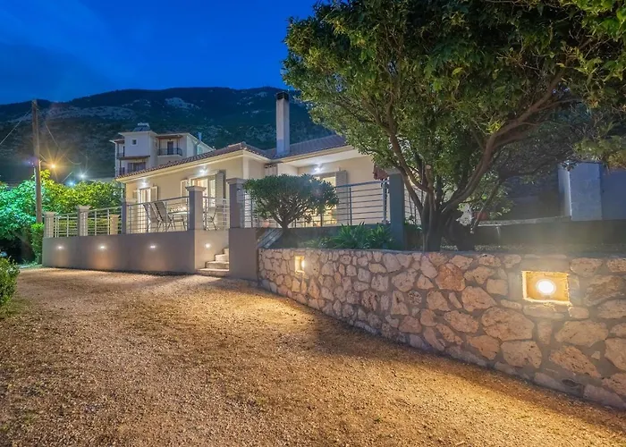 Lourdas Bay View Ferienhaus