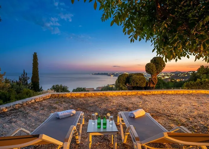 Lourdas Bay View *