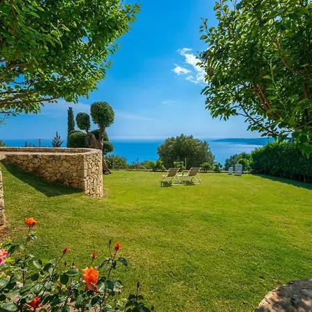 Lourdas Bay View